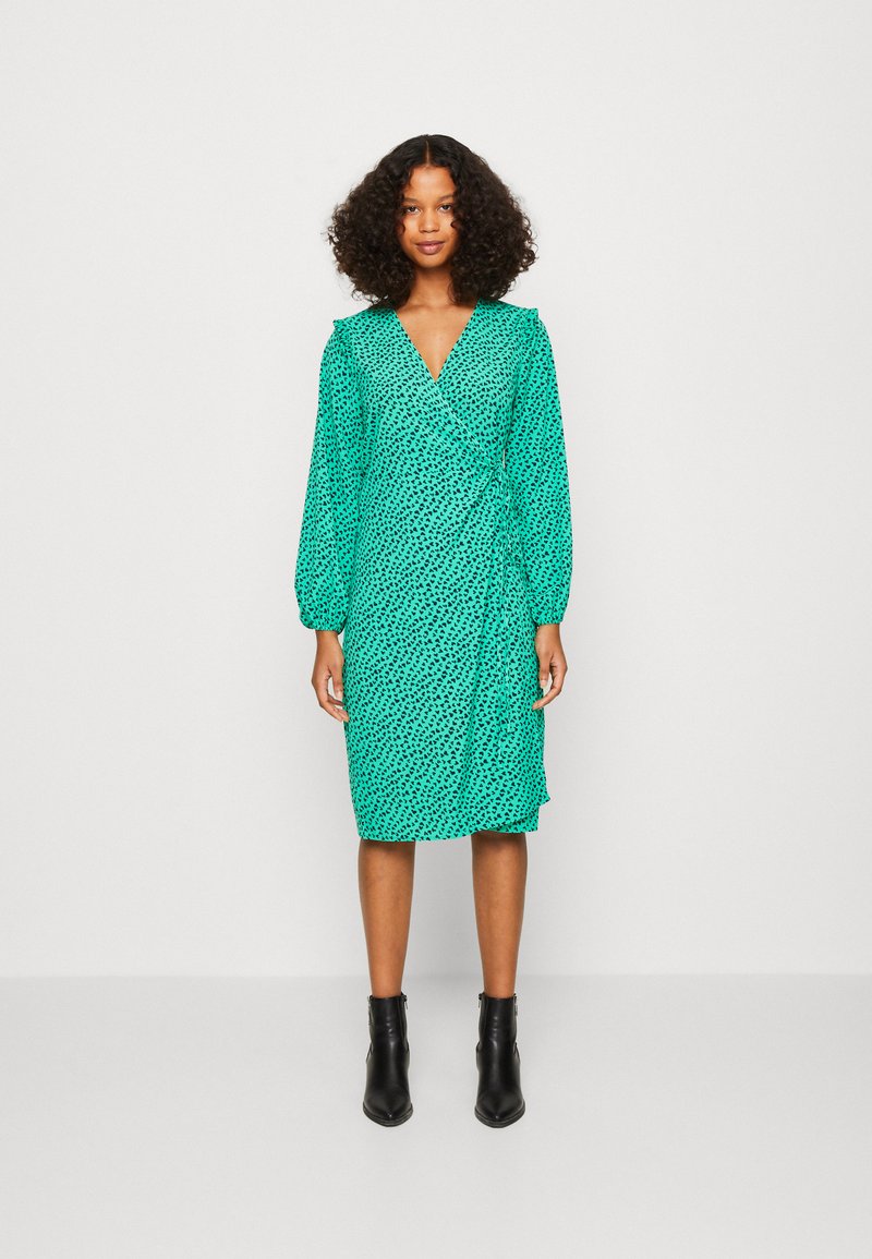 JDY JDYLILLO DETAIL SHIRT - Kasdienė suknelė - kelly green
