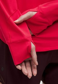 lululemon MIST OVER - Větrovka - red glow