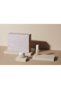 Miniatyrbilde 3