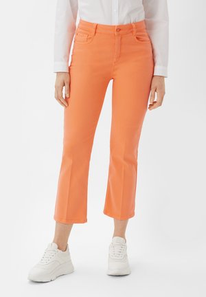 TWILL - Flared Jeans - orange