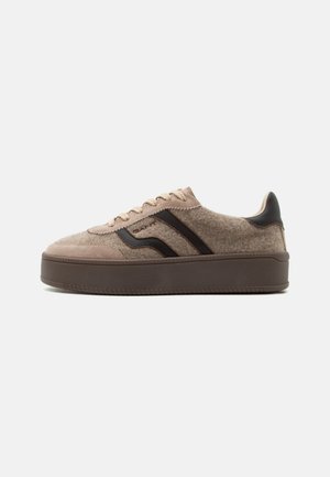 GANT, CUZMANI - Sneaker low - desert brown/dark brown
