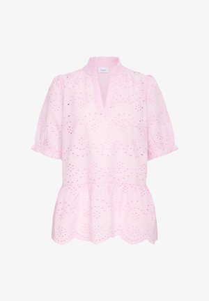 Rosa bomuldsbluse med broderie anglaise detaljer, en v-udskæring, korte puffærmer og en samlet peplum-kant med bølget afslutning.