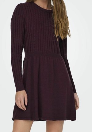 Robe pull - bordeaux