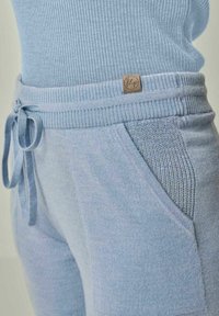 YOU LOOK PERFECT BELLA - MERINO WOOL LOUNGEWEAR - Nachtwäsche Hose - himmelblau