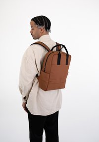 Johnny Urban HAILEY - Ruksak - caramel