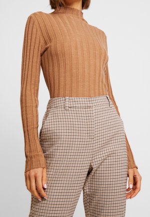Sweter