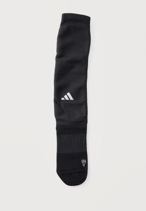 Μαύρη αθλητική κάλτσα με λευκό λογότυπο Adidas στην κνήμη και ένδειξη μεγέθους στα δάχτυλα, σχεδιασμένη για αθλητική χρήση.