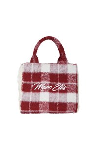 Borsa a quadri rossa e bianca realizzata in tessuto morbido, caratterizzata da una texture soffice e due manici corti. Logo "Marc Ellis" ricamato.