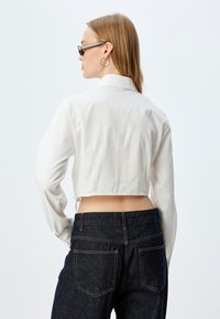 Koton CROP - Blusa - white