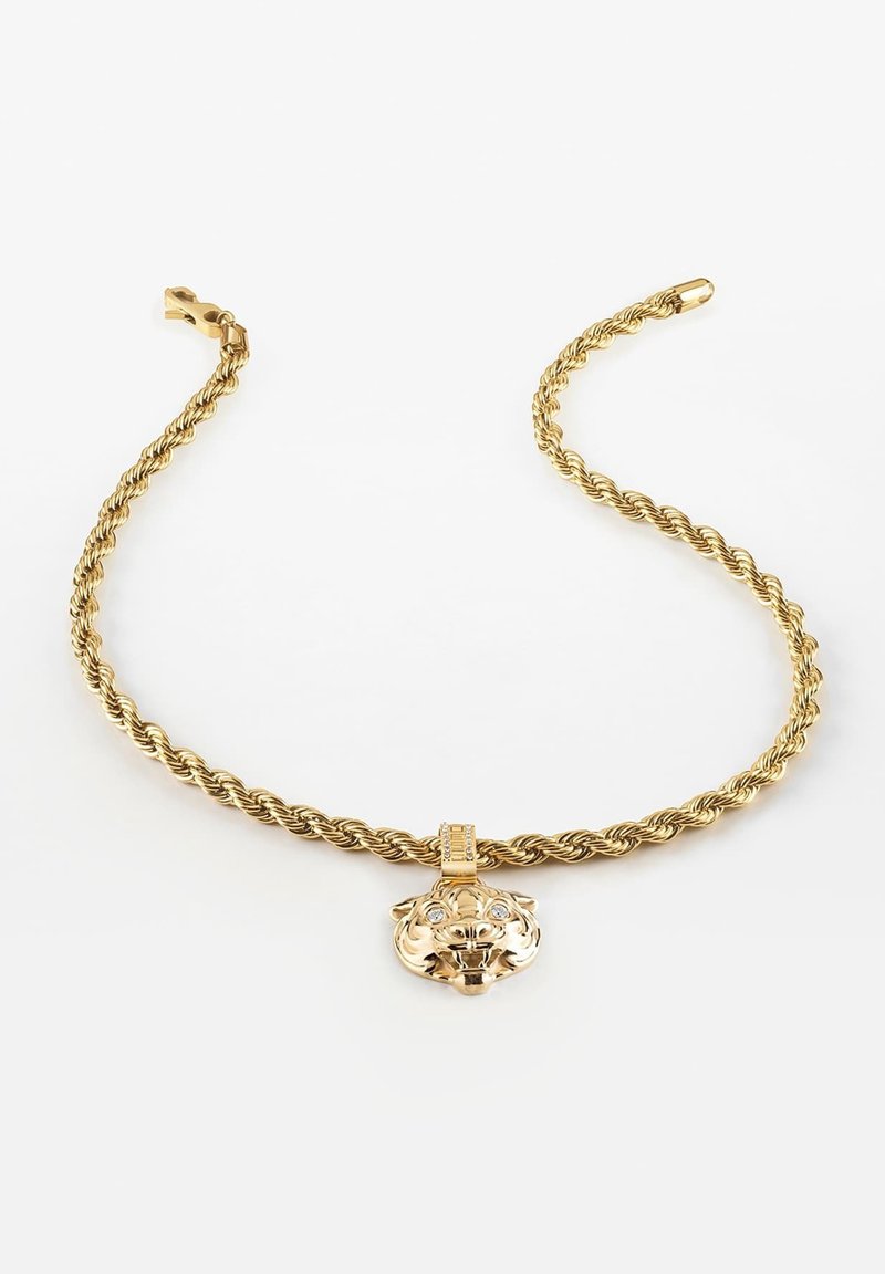 Gouden gedraaide ketting met een hanger in de vorm van een leeuwenhoofd, met twee ingelegde stenen als ogen.
