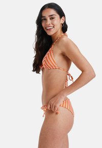 Roxy MOANA STRIPE TIKI TRIANGLE - Bikinitop - orange