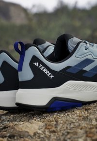 Adidas Terrex ANYLANDER - Obuća za penjanje - magic grey steel semi lucid blue