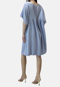 Elara Denní šaty - light blue