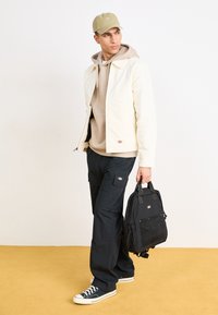 Dickies SEASONAL BAG 1 UNISEX - Turistinė kuprinė - black