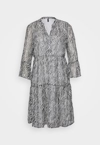 Δεν επιλέχθηκε, snow white