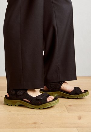 OFFROAD - Walking sandals - black/acorn
