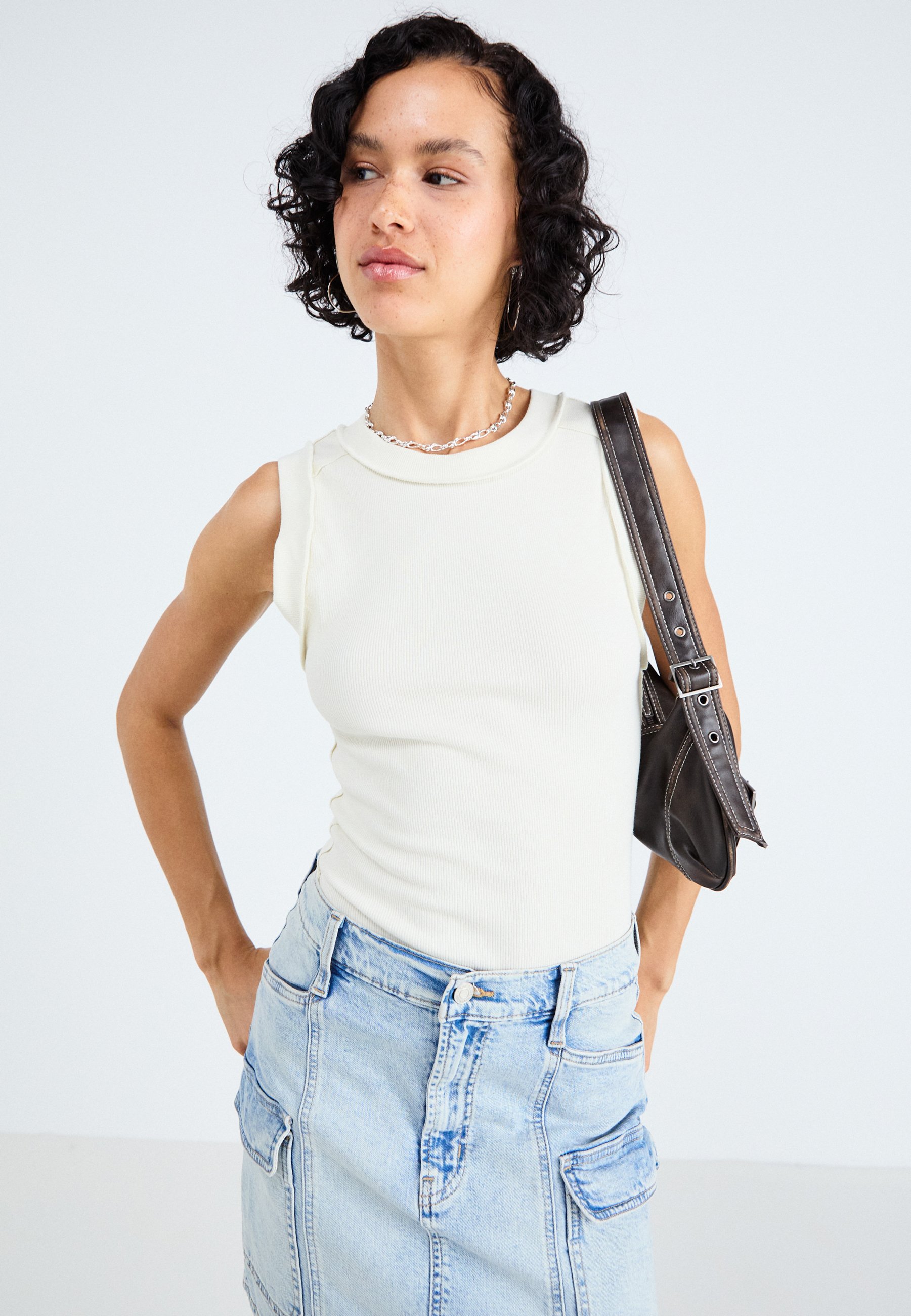 フリーピープル Free People Kate Tee レディース シャツ トップス Optic White Free People Women's Kate Tee, Black at Amazon Women's