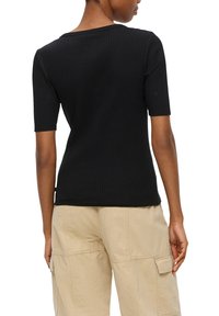 QS MIT STRUKTUR - T-shirt basic - schwarz