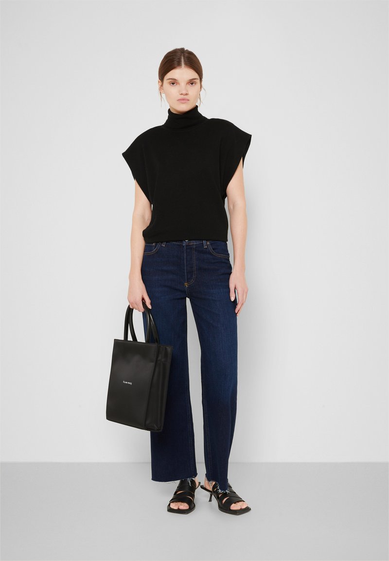 Damen Bekleidung | Boyish THE MIKEY HIGH RISE WIDE LEG Flared Jeans blue steel/dunkelblau - EM38706 Damen Bekleidung | Boyish THE MIKEY HIGH RISE WIDE LEG Flared Jeans blue steel/dunkelblau - EM38706