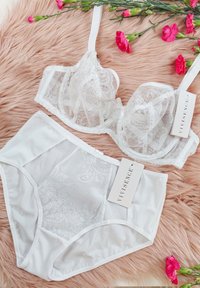 Il reggiseno comodo che da sostegno e leggerezza | Cosmopolitan