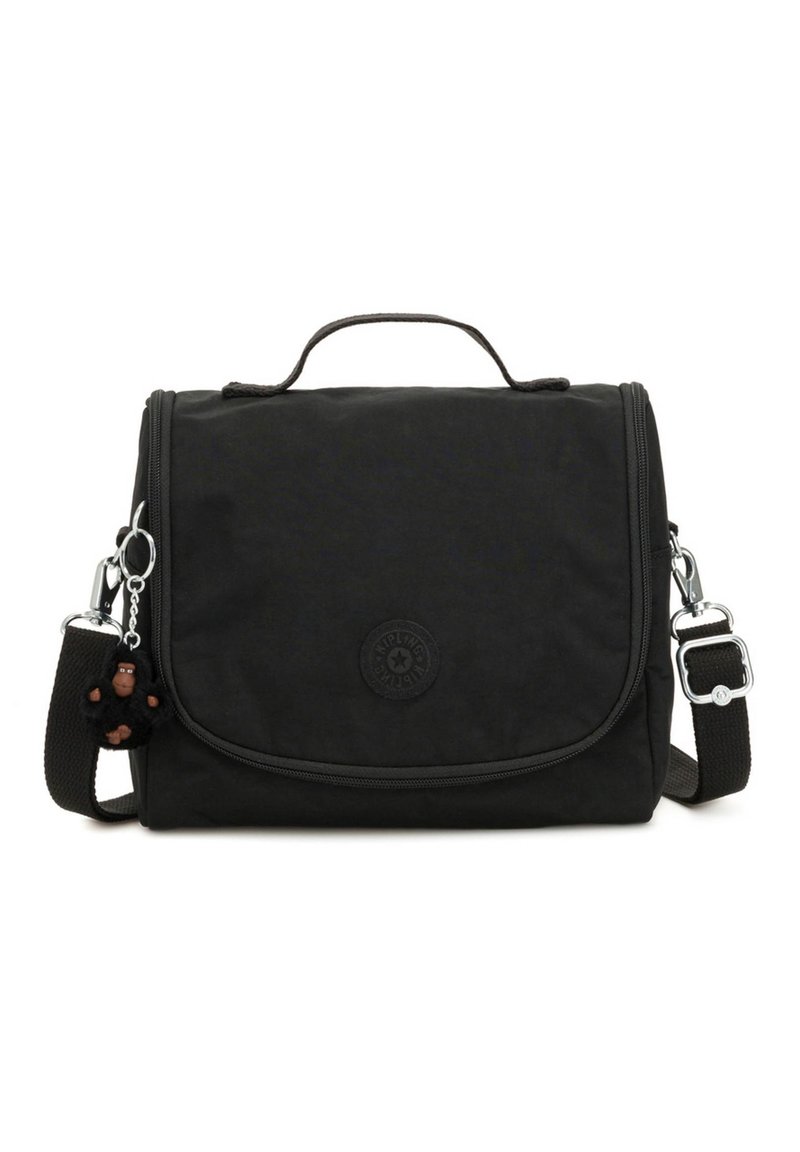 Borsa nera con chiusura a pattina, realizzata in tessuto, con un logo circolare, tracolla regolabile e un piccolo charm a forma di scimmia attaccato.