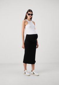 MAMALICIOUS MLLIF MIDI SKIRT - Pliiatsseelik - black