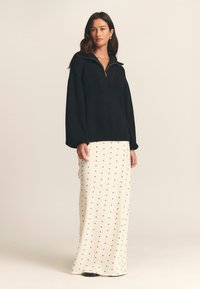 ST MRLO ALEX KNIT - Džemperis - black