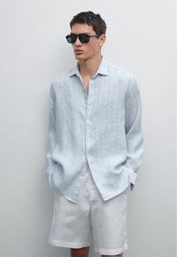 Massimo Dutti - REGULAR FIT DOUBLE-STRIPE - Camicia - blue Immagine in miniatura 1