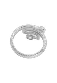 Anello in argento dalla forma di un serpente attorcigliato, con scaglie texturizzate e un corpo superiore liscio, completato da una testa di serpente dettagliata.
