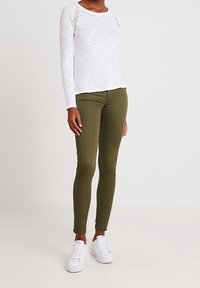 Pieces Vaqueros pitillo - dark green