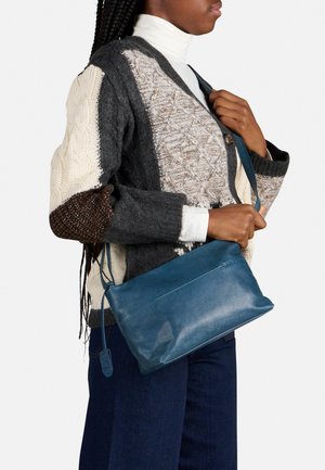 Burkely Umhängetasche - blue