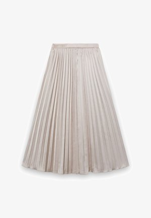 Jupe midi plissée beige clair avec taille élastique, tissu lisse semblable au satin, et plis verticaux étroits uniformément espacés.
