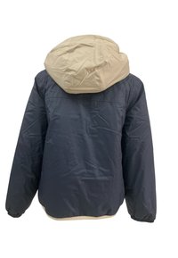 Giacca con cappuccio blu navy e beige. Caratterizzata da un tessuto morbido, polsini elasticizzati e una vestibilità rilassata, con una texture liscia e orlo rifinito.