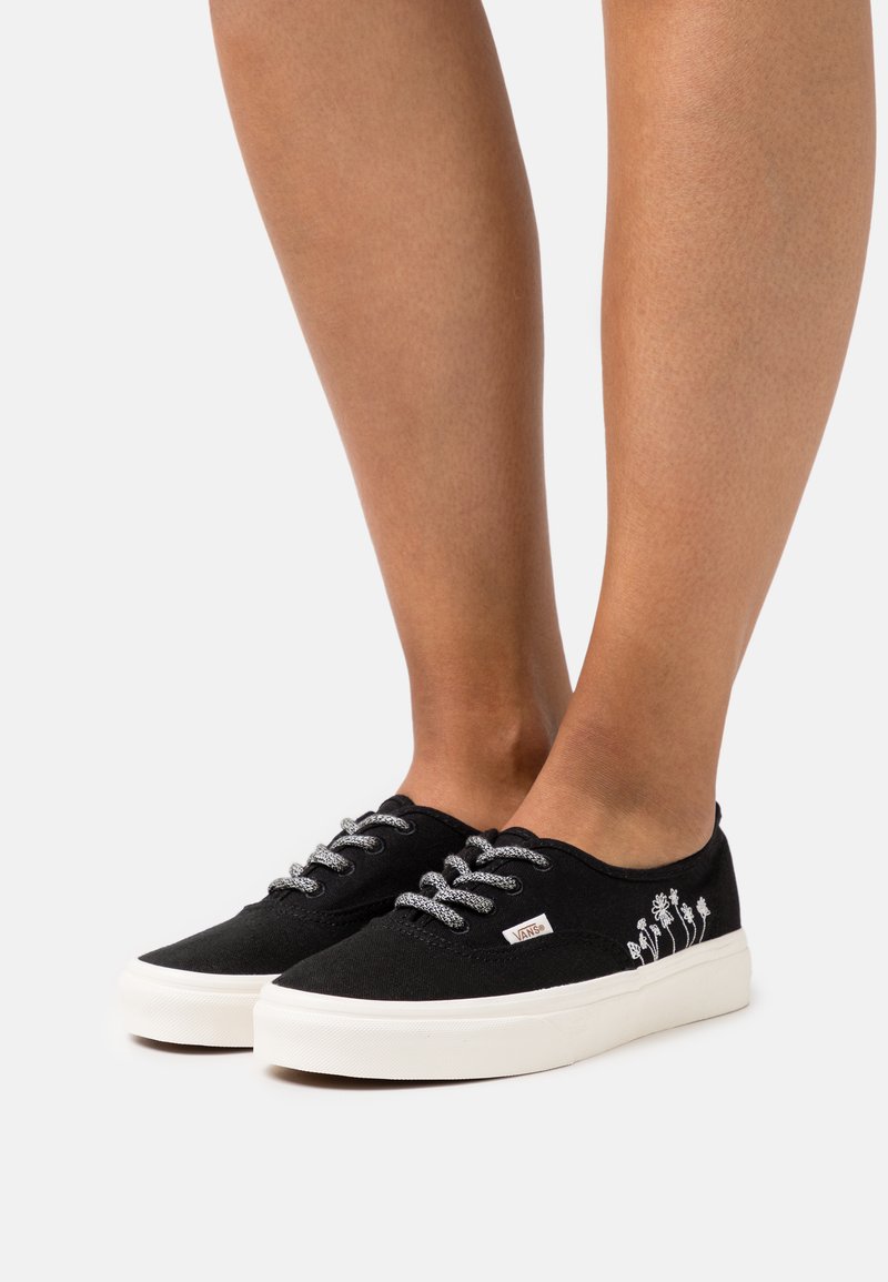 Vans AUTHENTIC Trainers black/natural/black Zalando.co.uk