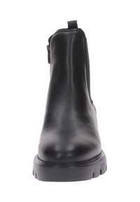 Stivale alla caviglia in pelle nera con superficie liscia, punta arrotondata, chiusura con zip laterale e suola in gomma spessa e texturizzata.