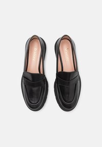 bStore Našuchovačky - black shiny