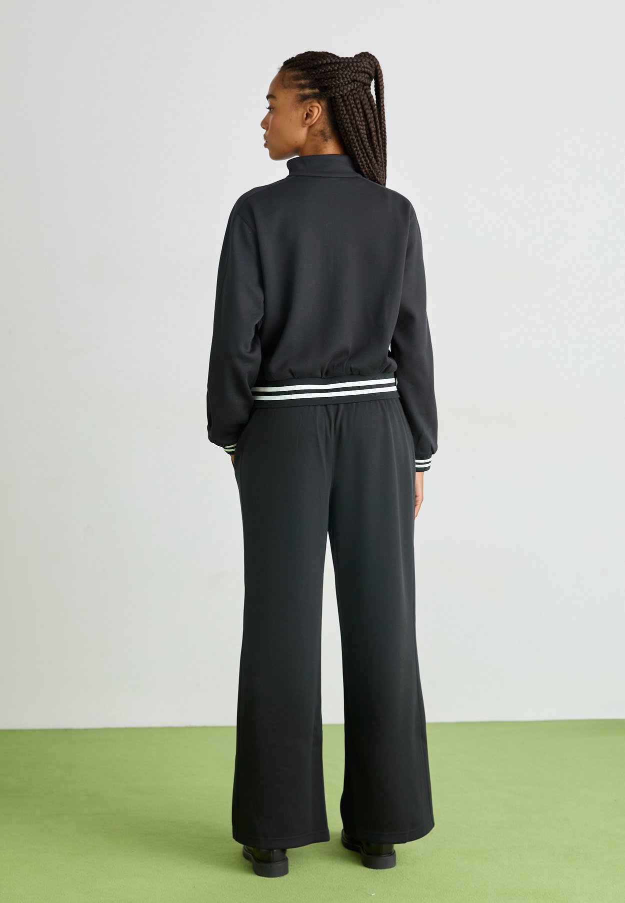 POST SEASON PIQUE TRACK JACKET