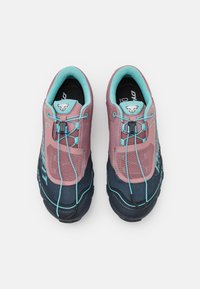 Thumbnail Image 4