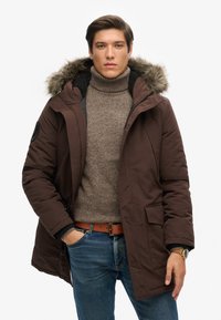 Superdry & Co EVEREST  - Abrigo de invierno - dark brown