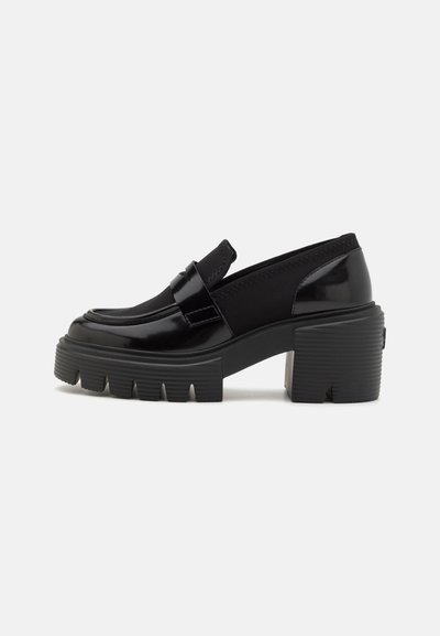 Stuart Weitzman 5050 SOHO LOAFER - Plateaupumps - black