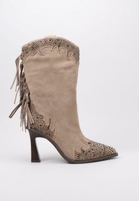 Alma en Pena Botas de tacón - brown