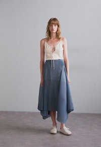 Thumbnail Image 2