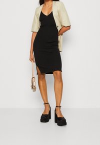 ONLY Abito in maglia - black