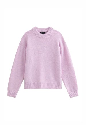 Pull violet clair avec un col rond, manches longues et bords côtelés. Texture douce, coupe décontractée et design minimaliste.