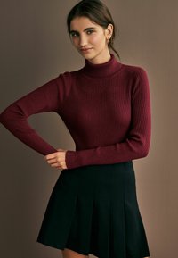 Next HIGH ROLL NECK  - Strickpullover - red burgundy