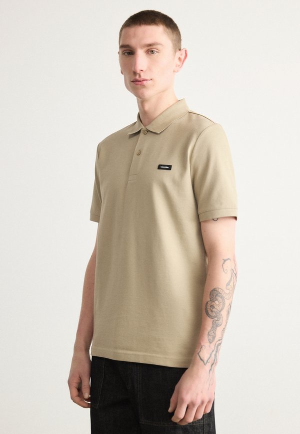 BUTTON - Polo shirt - tree house