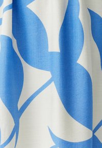 Unselected, blue abstract geo
