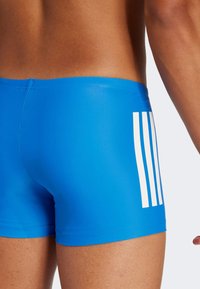adidas Performance 3-STRIPES 2-INCH - Kupaće gaće - bright royal   white