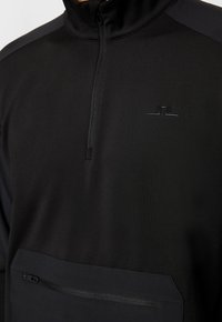MATIAS - Långärmad tröja - black