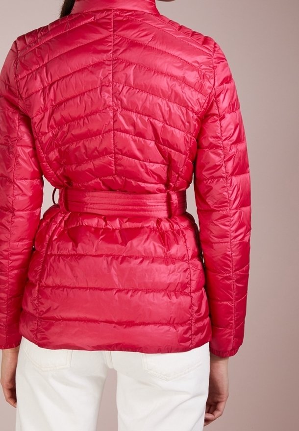 Barbour International Light jacket red (Pre-owned) Zalando